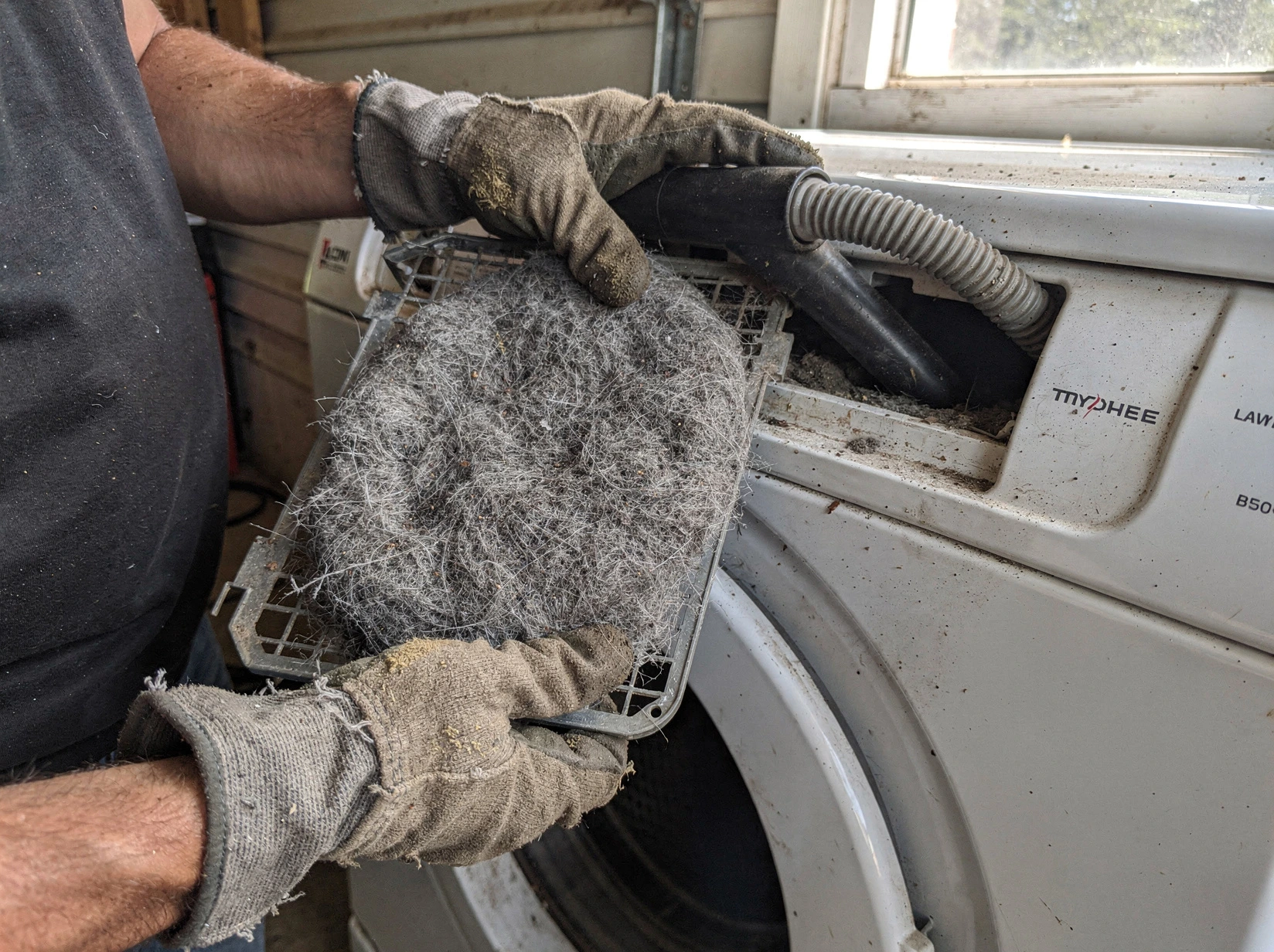 Cleaning Dryer Lint Trap service in Bennett, CO